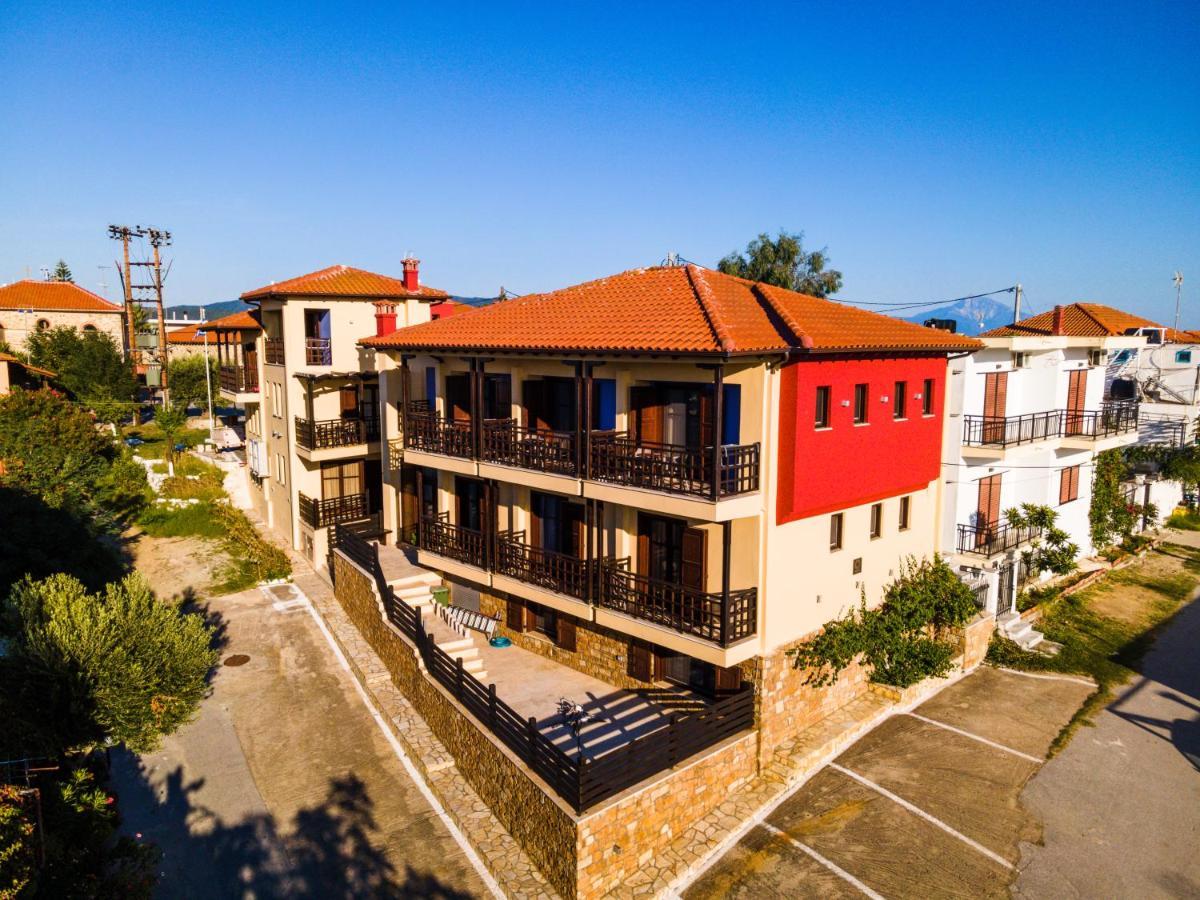 Helianthus Guesthouse Amolianí Exterior foto